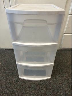 Plastic storage organizer