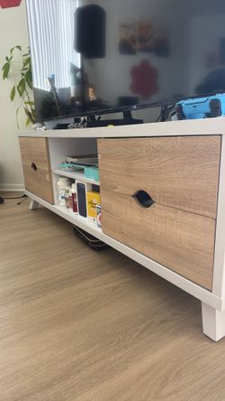 Modern oak Scandinavian TV stand