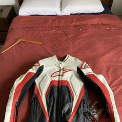 Alpine stars Tech 1 R Leather Brand New Jacket Medium