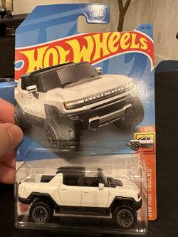 2021 Hot Wheels Hot Trucks Hummer EV 