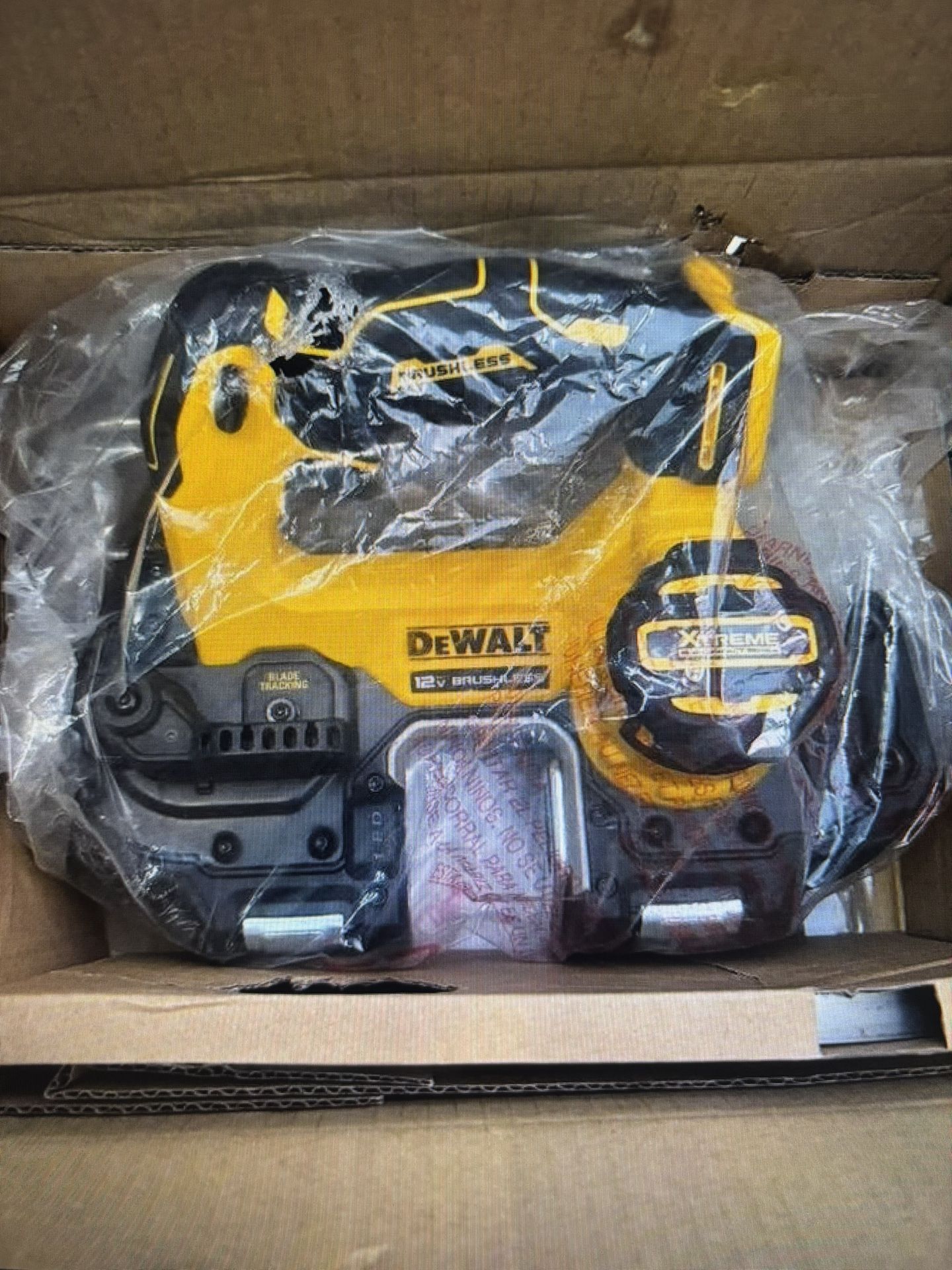 DeWalt 12V Mac Xtreme Compact Cordless Bandsaw, Bare Tool Only (DCS375B)
