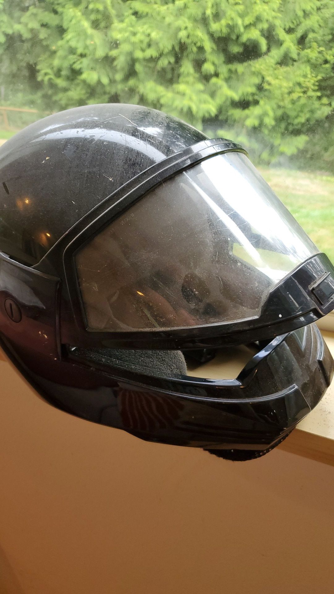 Full face snowmobile helmet