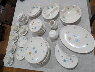 52 Pieces Franciscan Starburst China