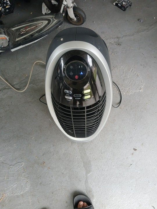 portable air fan / swamp cooler