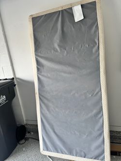 Twin size box