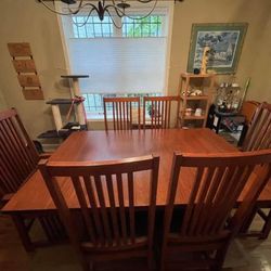 Dining Table & Chairs