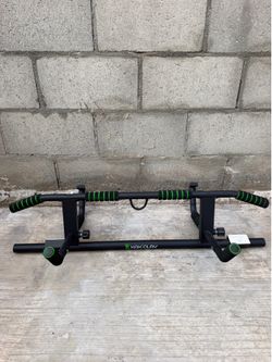 Pull up bar