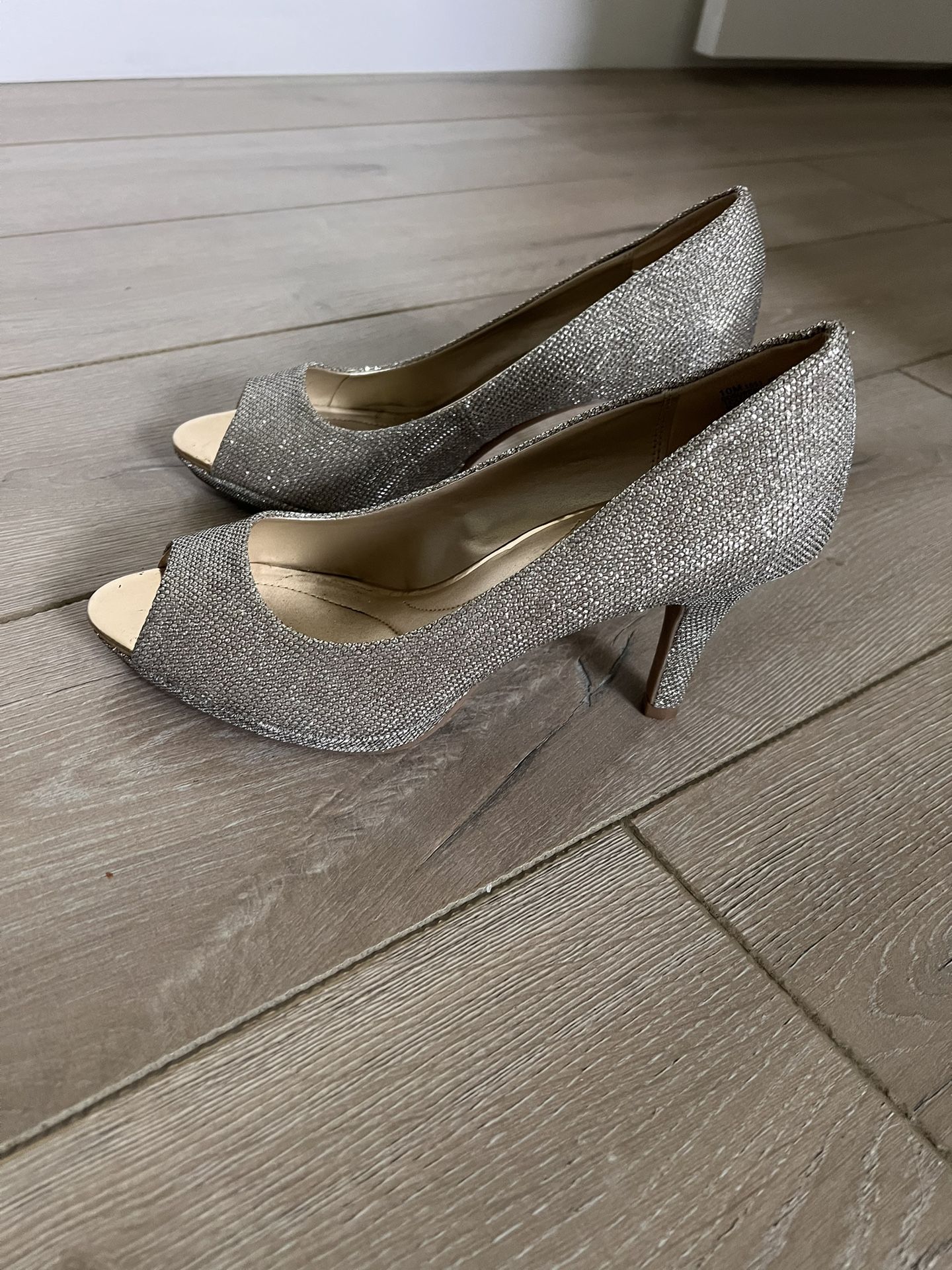 Woman’s shoes