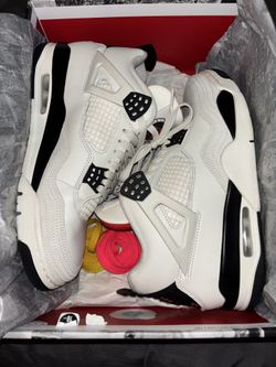 Jordan 4 flight club size 10 men’s