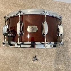 Tama 14” Artwood Maple Snare Drum Heavy Duty Rims New Head Good Condition $150 Cash 2401 N. Euclid Ave. Upland 91784