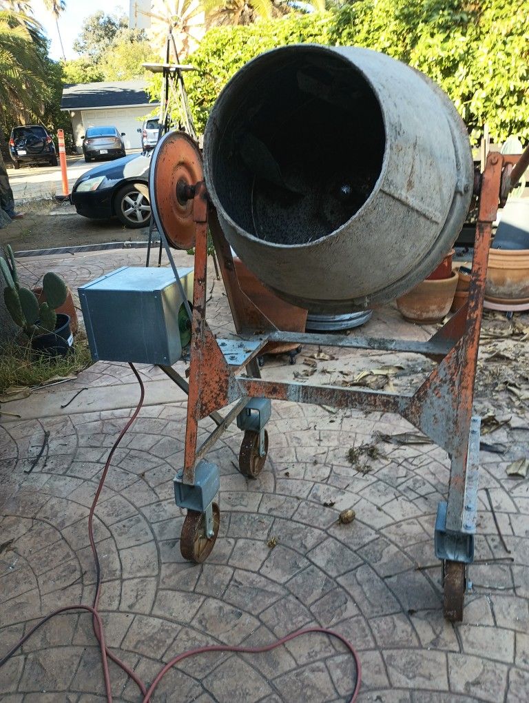 Concrete Mixer