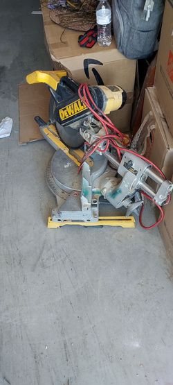 Sliding Compound Miter Saw 15 Amp, 4000 RPM