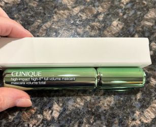NEW CLINIQUE HIGH IMPACT HIGH-FI FULL VOLUME MASCARA IN INTENSE BLACK FULL SIZE $10!!