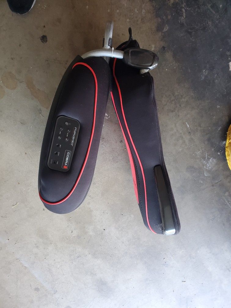 Pyramat Cobra Gaming Chair