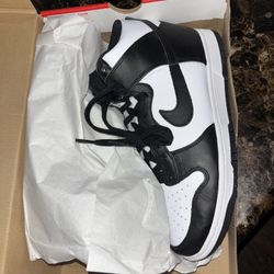 Nike panda dunk high top men’s 8.5 / women’s 10