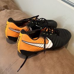Brand New Size 13