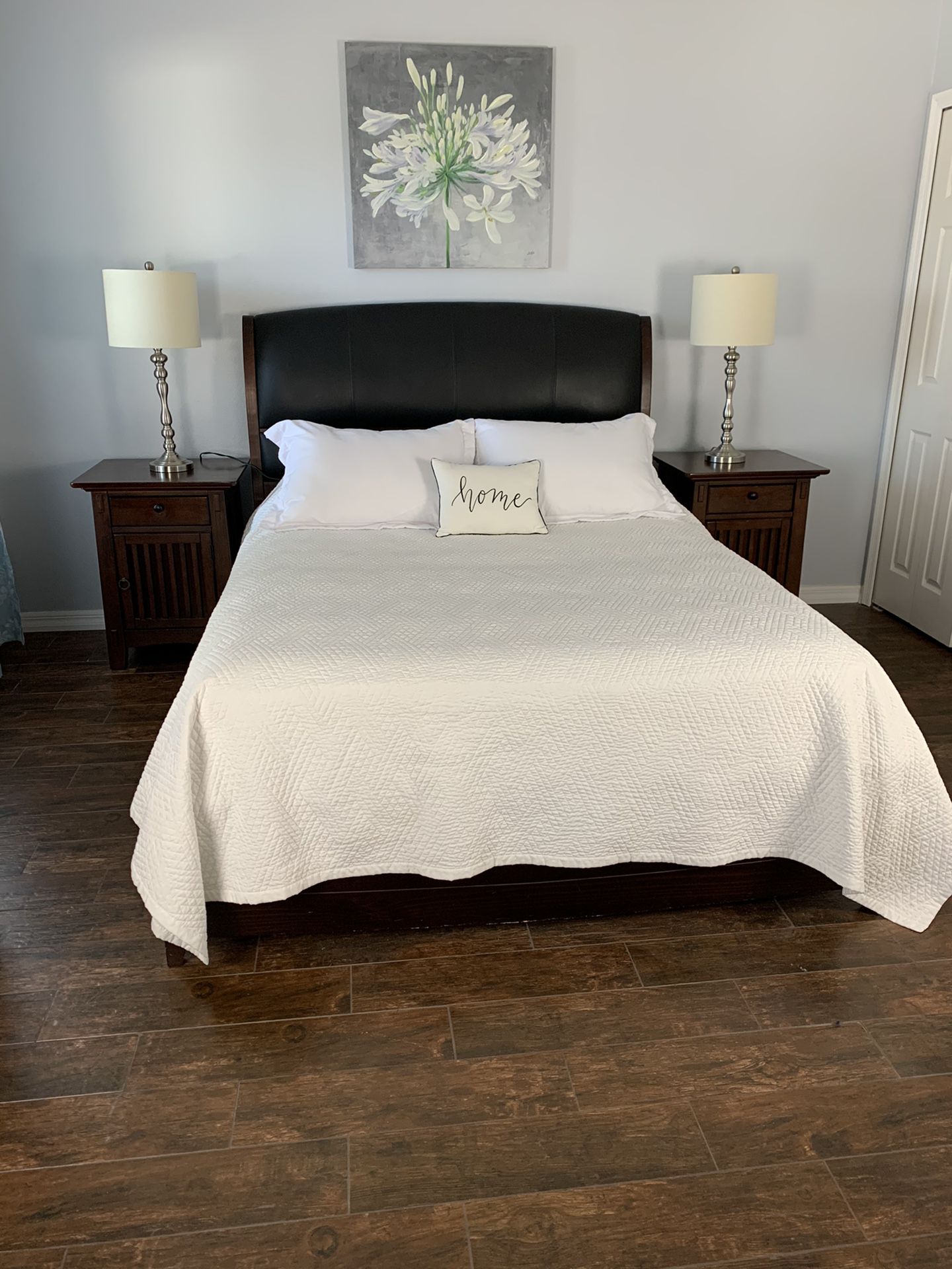 Queen bedroom set from American Signature Furniture