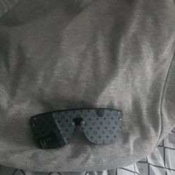 Louis Vuitton Sunglasses 