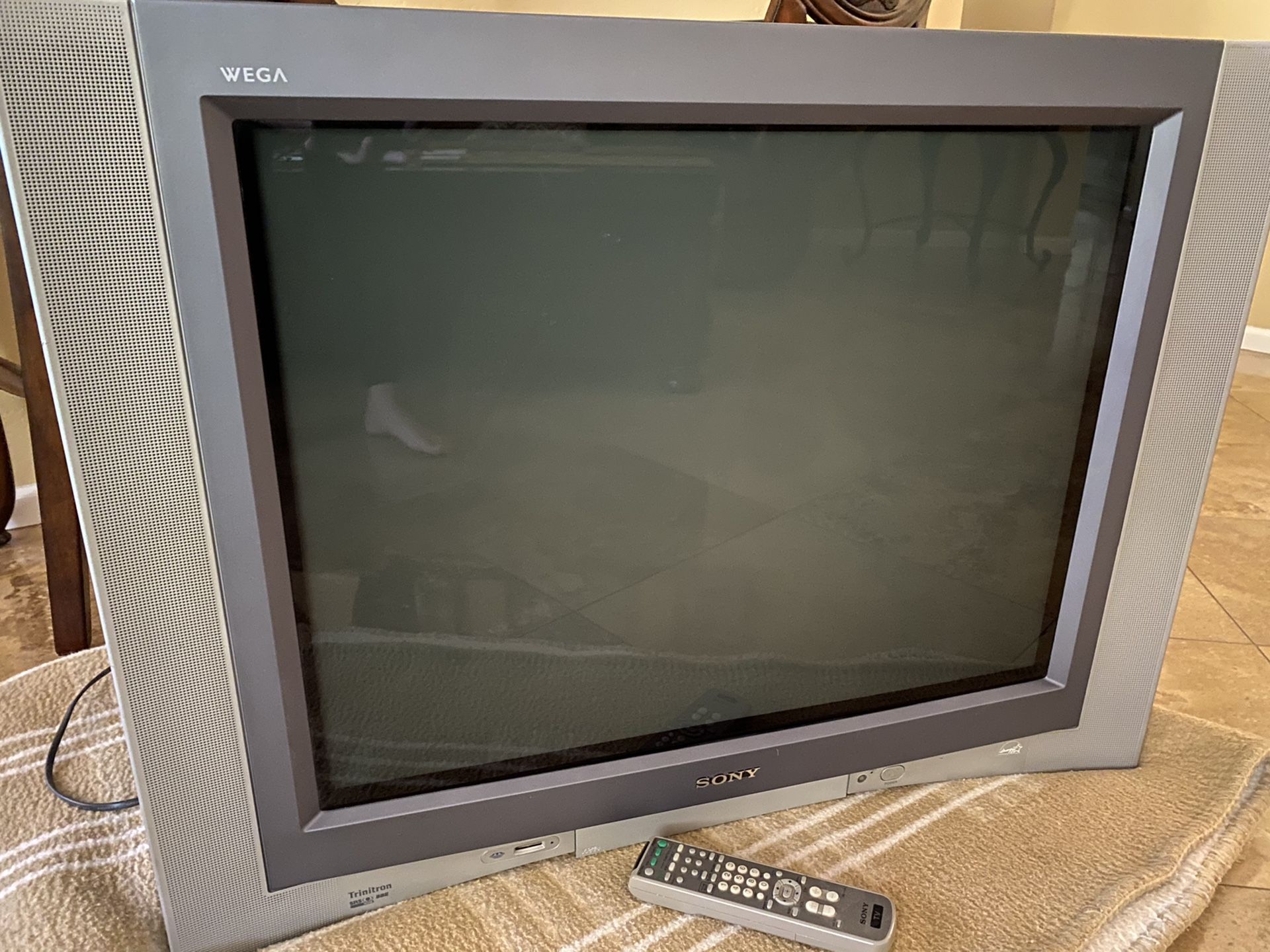 Sony Wega 32 Inch CRT TV