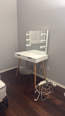 FREE Vanity & stool