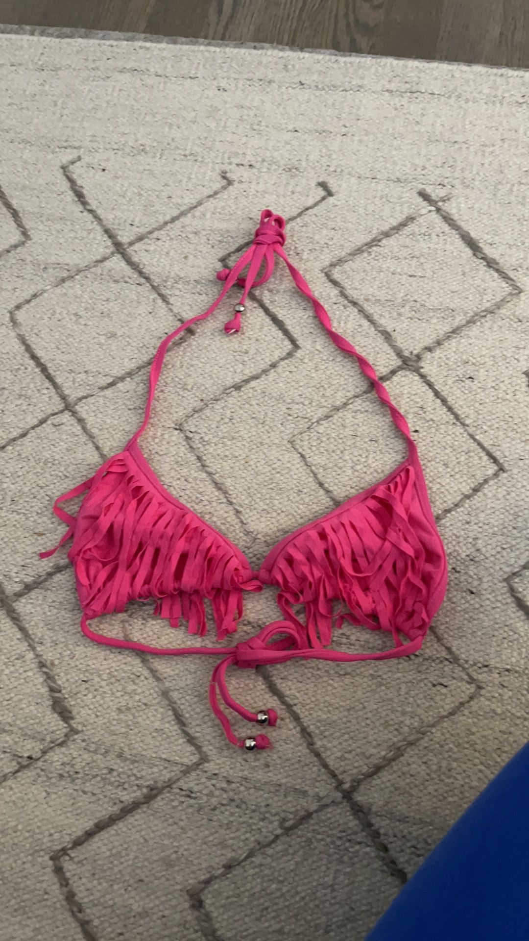 Gently Worn L Space Bikini Top Size Small Smoke free home