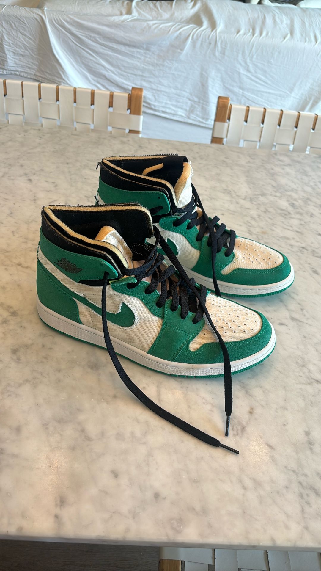 Air Jordan 1 Lucky green