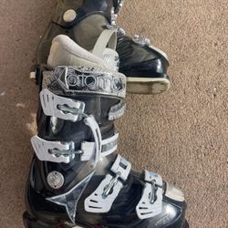 Ski Boots Atomic, 275mm, Size 23-23.5