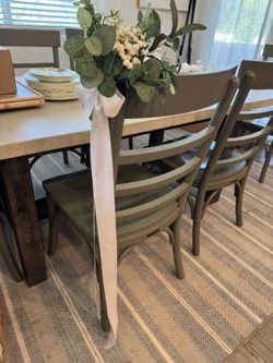 Lings Set Of 8 Chair Flowers