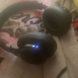 JBL Live Headphones 