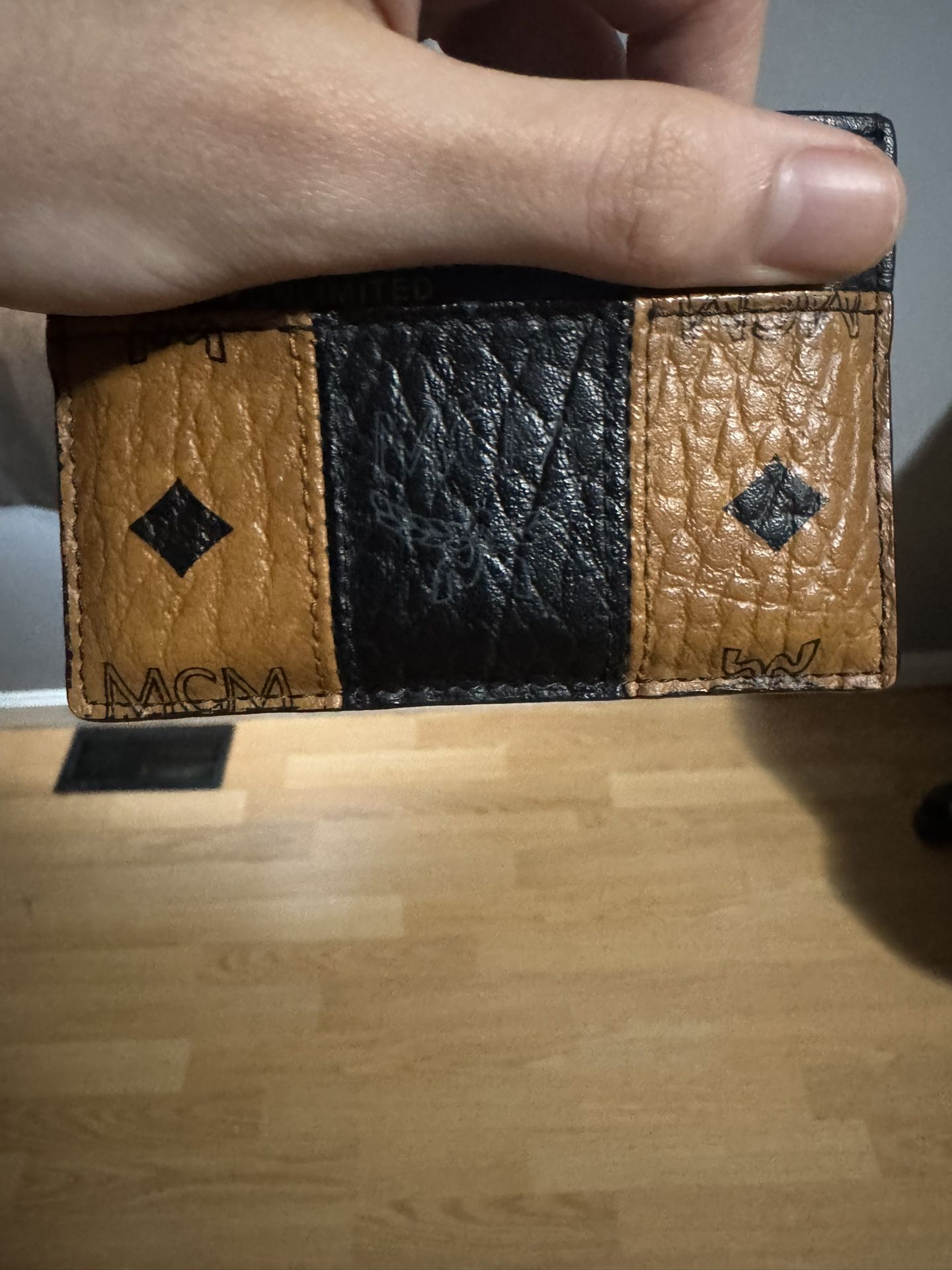 mcm wallet card holder send offer