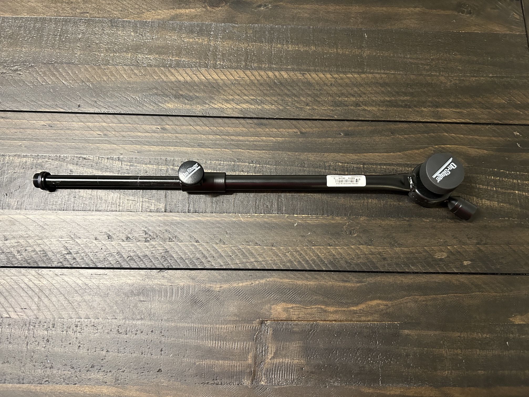 Extendable microphone arm