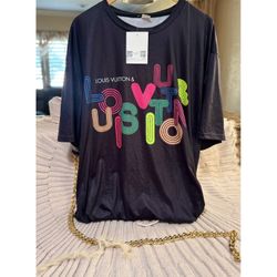 Beautiful Shirt 🖤💗