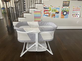Foldable Baby Cradle