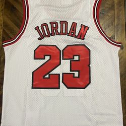 Jordan Mens Jersey!!!!!