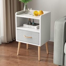 Nightstands (Set of 2)