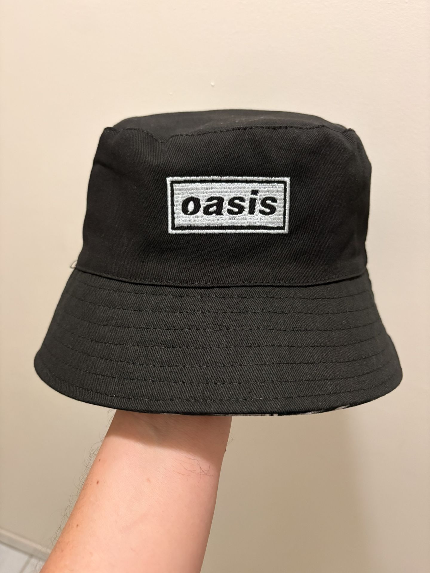 Oasis Live 25 Reversible Def Maybe Limited Edition Tour Bucket Hat One Size