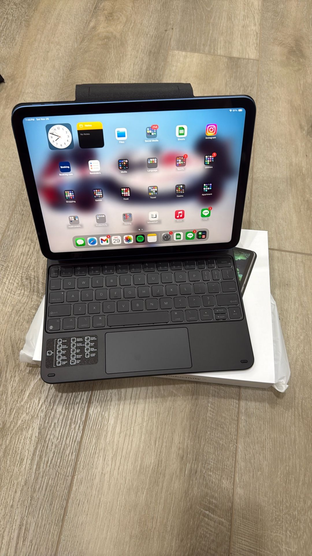 11 128gb Blue With Keyboard Magnetic Case