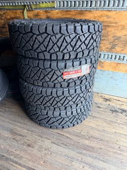 🔥 Brand New Nitto Ridge Grappler 37x11.50R20LT – Set of 4