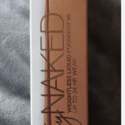 Urban Decay Stay Naked 71WY Weightless Liquid Foundation - 