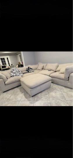Cream Fabric Sectional Sofa with Ottoman