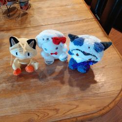 Plush Toys And Mirror 