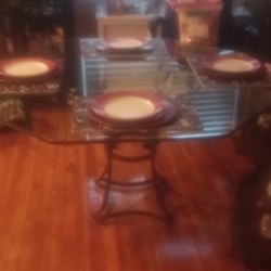 Heavey Safty Glass Table With Hanging Led Light