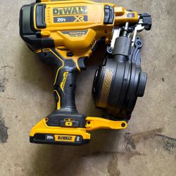 Roofing Nailer