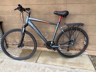 Giant Bicycle - Mountain Bike