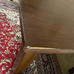 Wooden Extendable Table