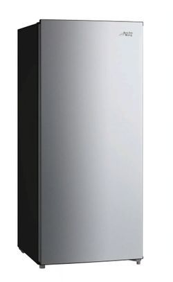 Arctic King 7.1 Cu ft Upright Convertible Freezer/Refrigerator, Stainless Steel