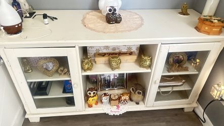 Mueble Con Coneccion Para Cell Etc