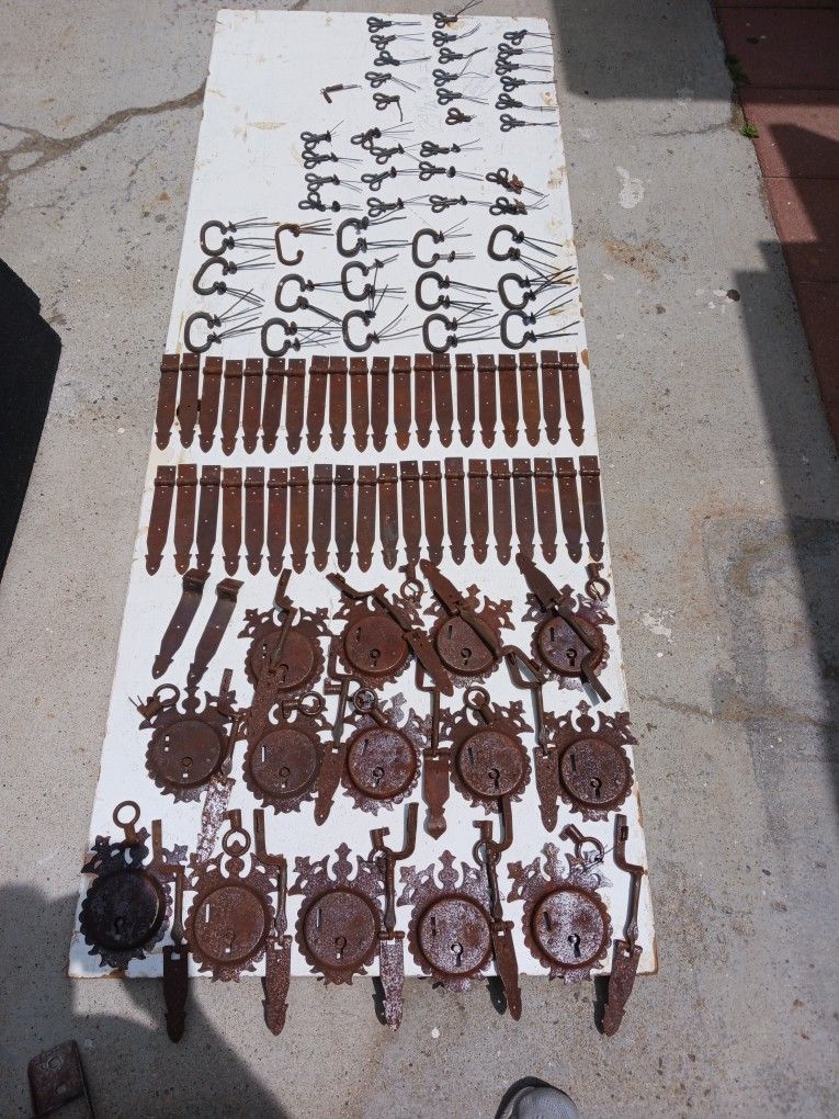 Hardware For Rustic Furniture $ 595 Obo