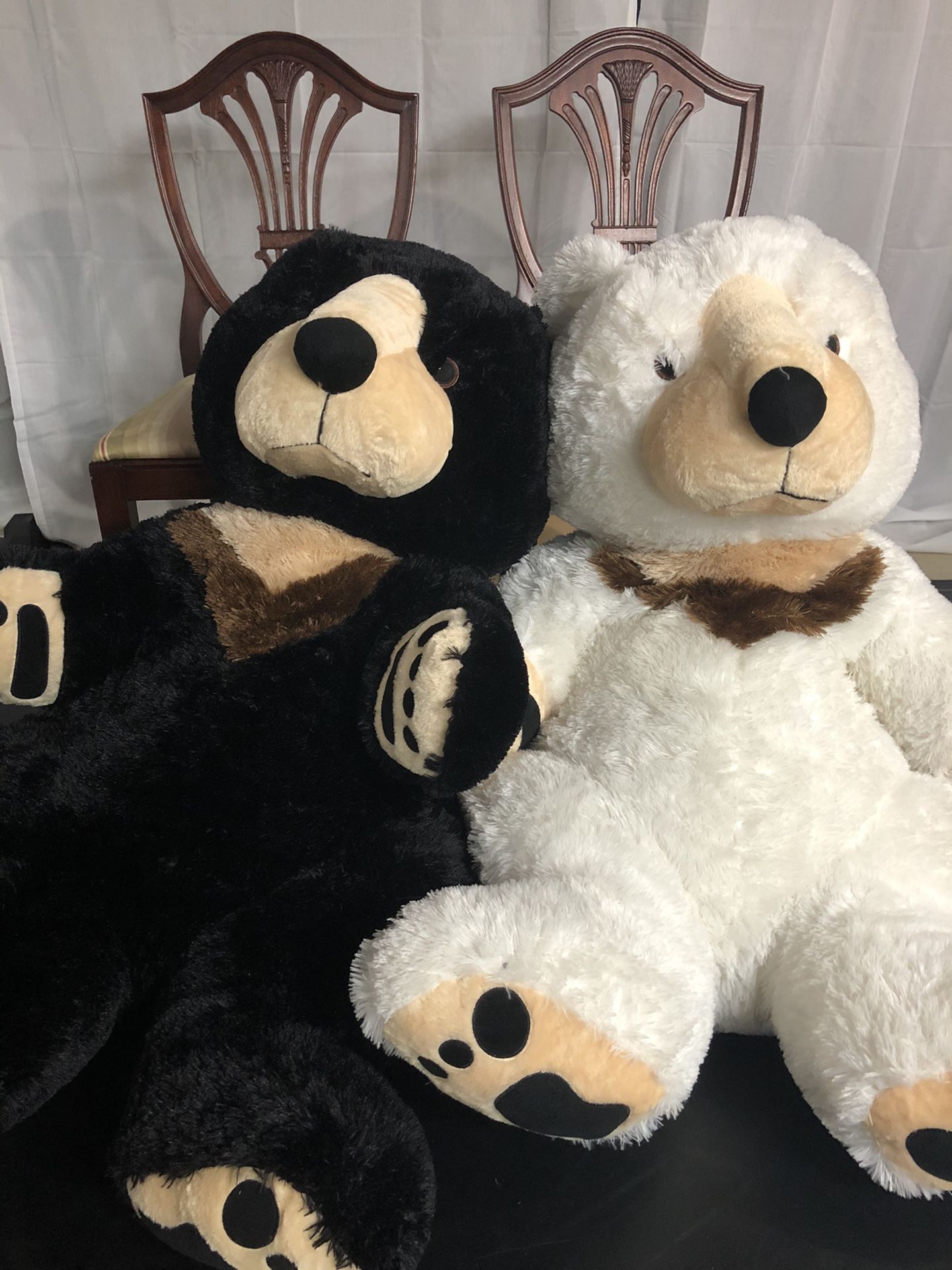 Large Stuffed Hershey’s Park Bears