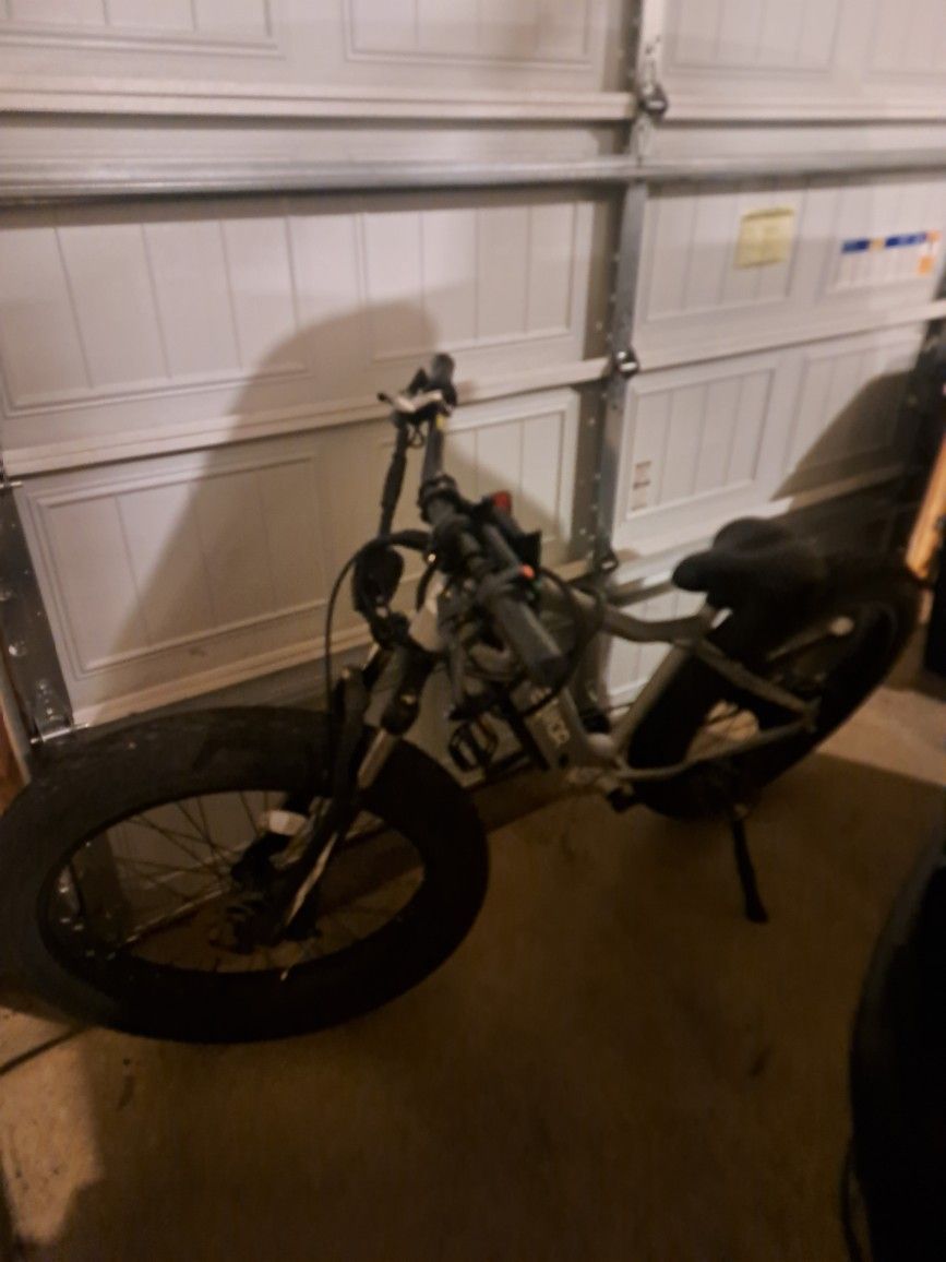 Electric Bike (As Is) NEED GONE